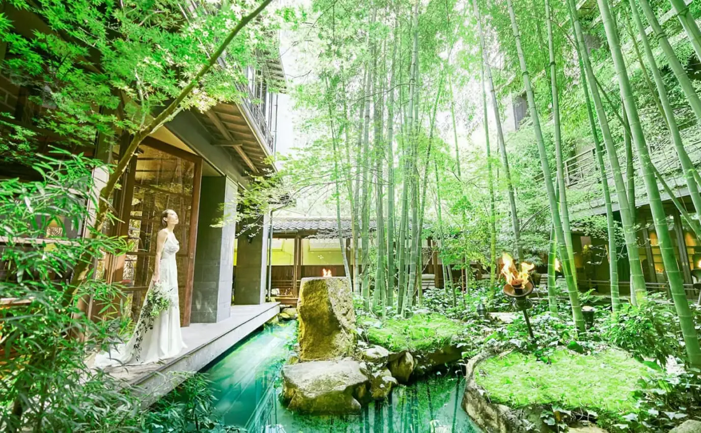 アルモニーアンブラッセ⼤阪