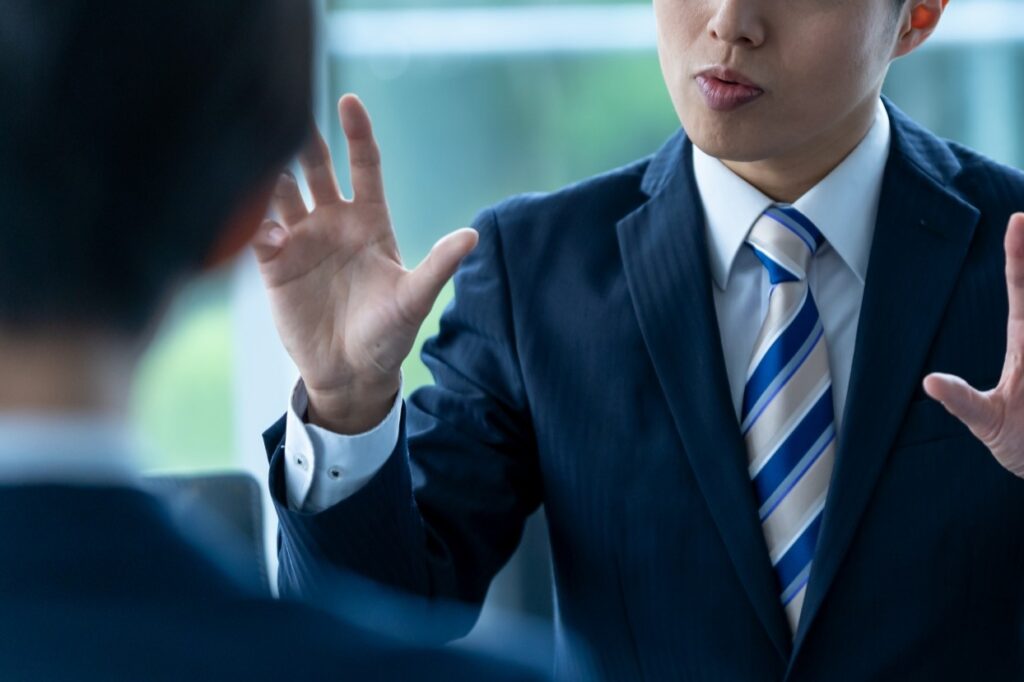 広告運用のプロからあなたの強みを教えてくれと言われているイメージ画像