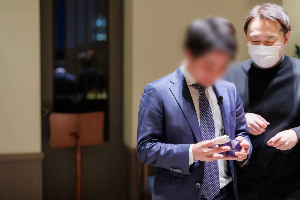 プロポーズの直前にサポートしているプロポーズプランナー