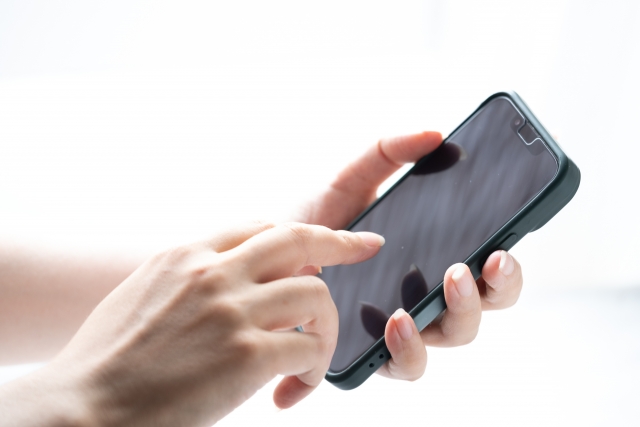 プロポーズプランナーにLINEで問い合わせをしている人