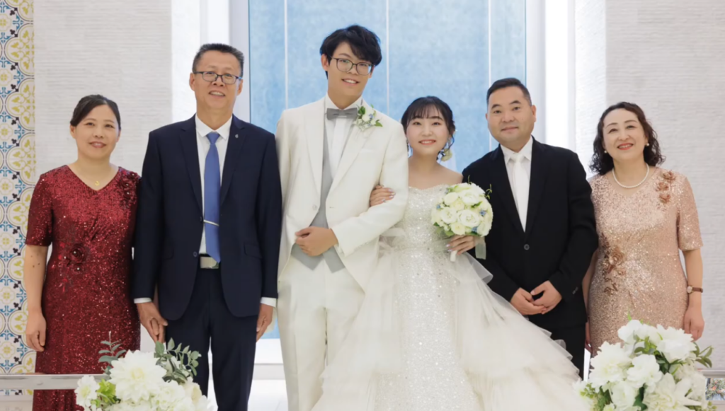 中国人カップルの結婚式の様子